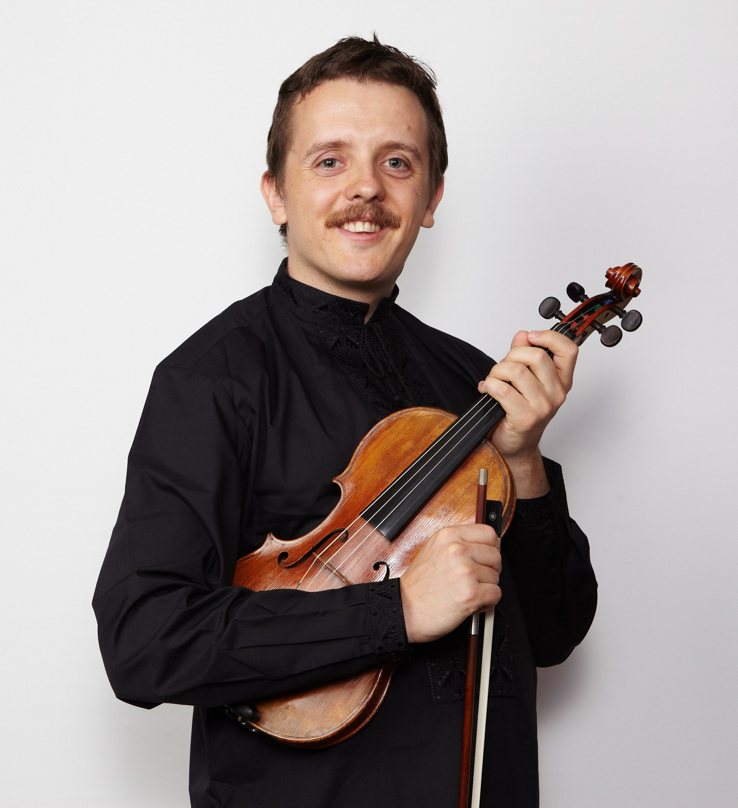 Markiyan Melnychenko MUSIC BY THE SPRINGS